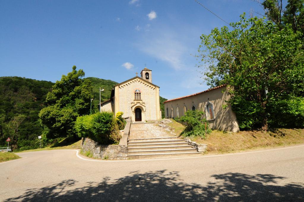 Locanda Del Pittore Arcumeggia Экстерьер фото