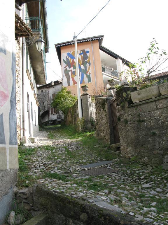 Locanda Del Pittore Arcumeggia Экстерьер фото