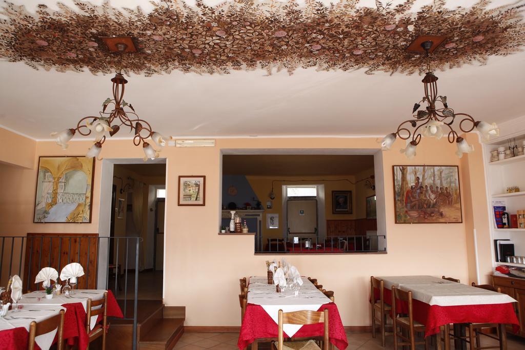 Locanda Del Pittore Arcumeggia Экстерьер фото